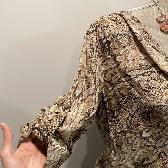Bcbgmaxazria Romper Marcelle Python Print Silk  Shorts - Picture 7 of 16